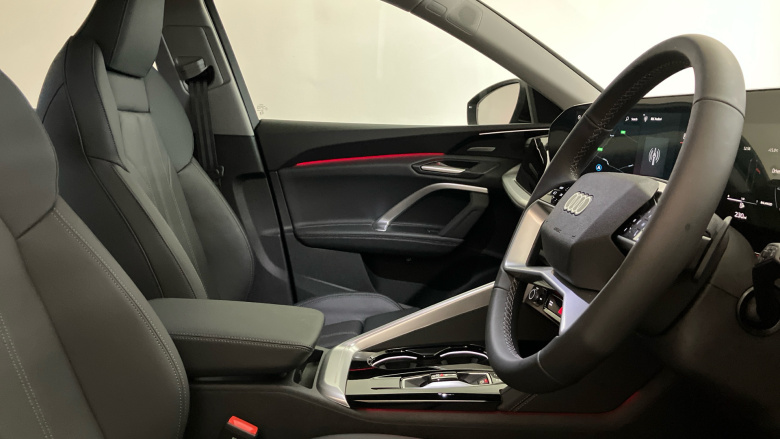 Audi Q5 2.0 TDI Quattro Sport 5dr S Tronic Diesel Estate